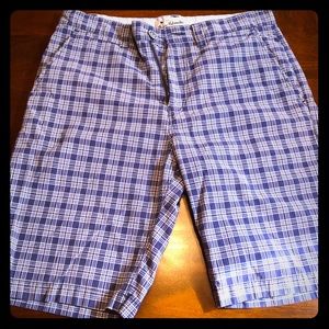 Men’s plaid shorts